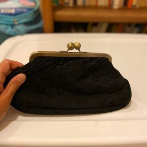 Pretty black clutch